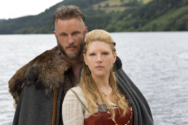 File:Ragnar & Lagertha S01P01.jpg