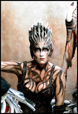 Hhnterraqueen