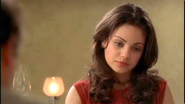 File:Rachel at restaurant.jpg