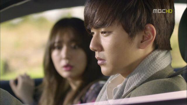 File:Sooyeonandharry.jpg