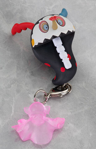 File:Charlotte earphone.jpg