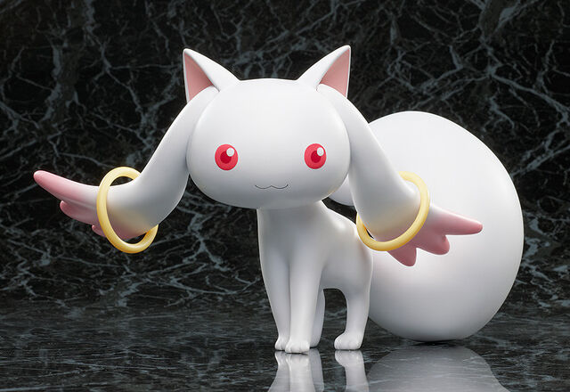 File:Puella-magi-madoka-magica-kyubey-figure-by-seven-two-005.jpg