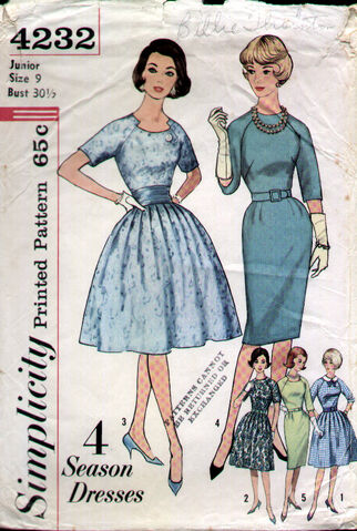 File:Simplicity 4232 a.jpg