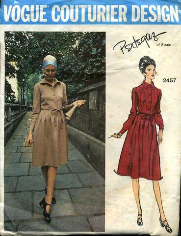 File:Vogue2457.jpg