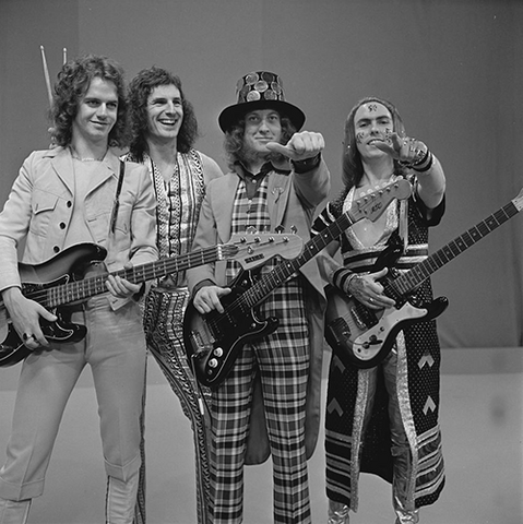 File:Slade (1973).png