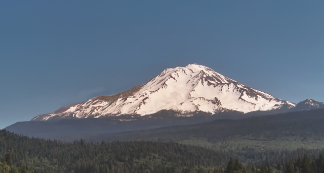 File:Mount Shasta.png