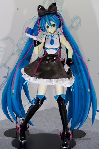File:Miku Statue.jpg