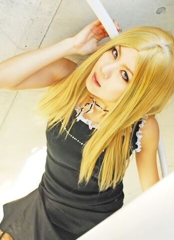 File:Cosplay-miriam.jpg