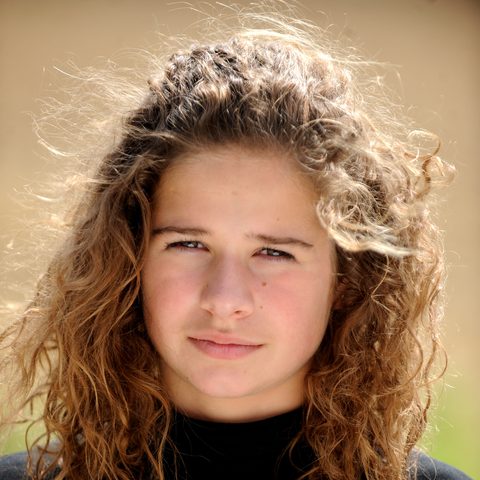 File:Charlotte Kennis Stack.png
