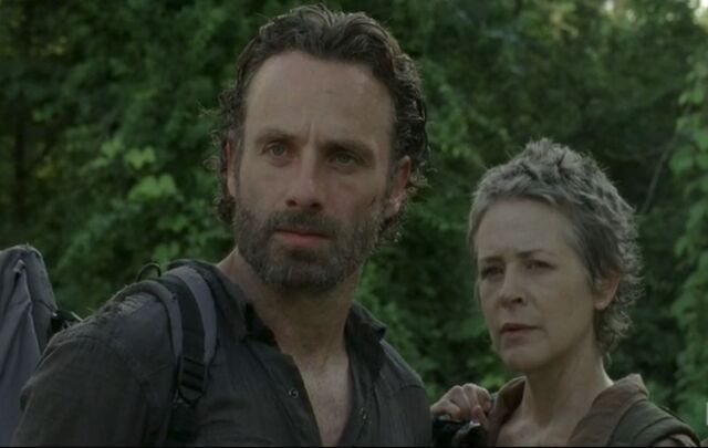 File:Rick&Carol404.jpg
