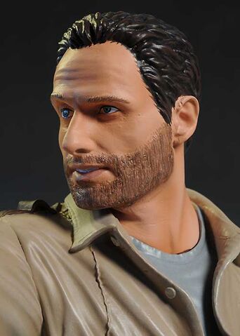 File:Rick Grimes Mini Bust 4.jpg