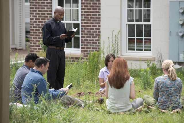 File:AMC 607 Prayer Circle.png