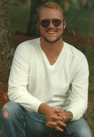 File:Mark teems young.jpg