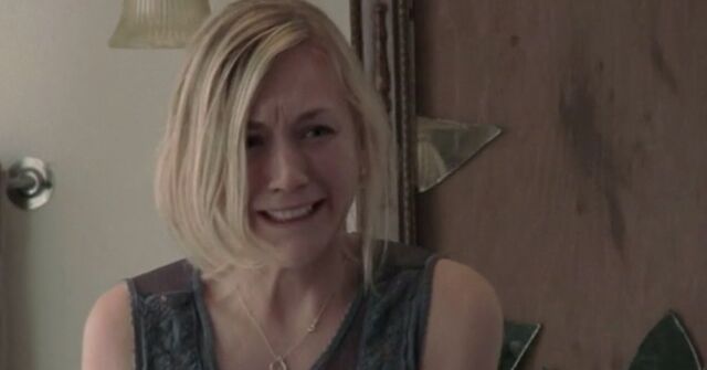 File:Beth suicida.jpg