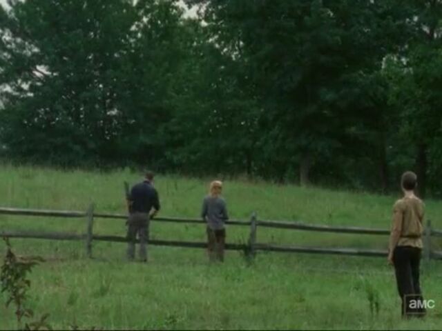 File:CRo TWD Images 100.jpeg