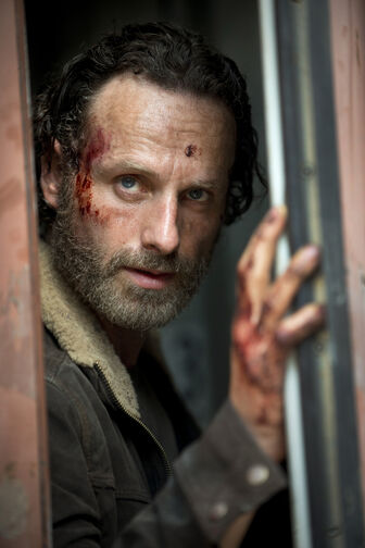 File:TWD-S5-First-Look-Rick-560x800.jpg