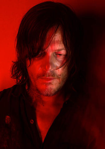 File:The-walking-dead-season-7-daryl-reedus-red-portrait-658.jpg