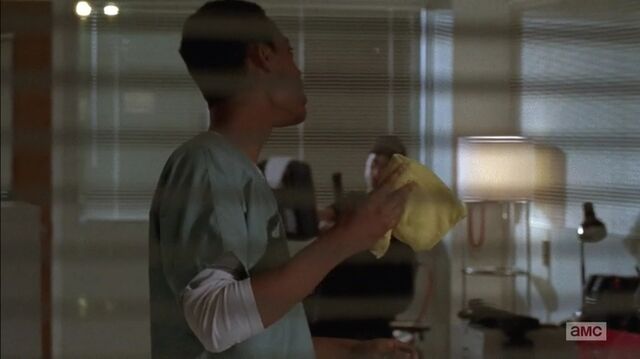 File:S5E4 Noah 1.jpg