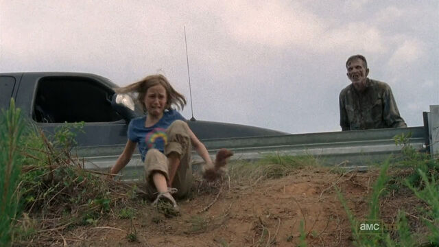 File:Sophia run 2x01.jpg