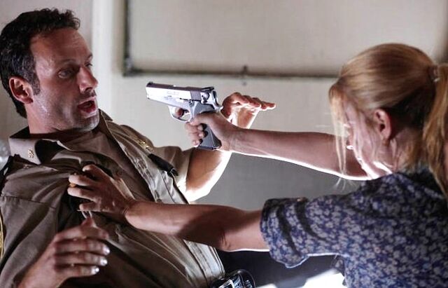 File:Walk35AndrewLincolnLaurieHolden-Andrea.jpg