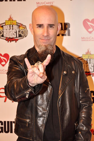 File:Scott Ian 5.jpg