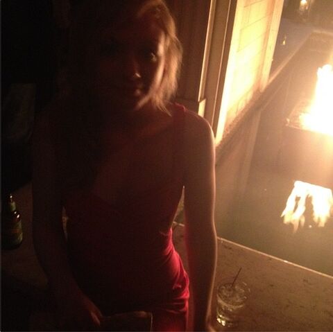 File:EmilywowKinney.jpg