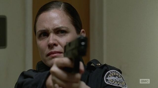 File:S5E8 Dawn 19.jpg