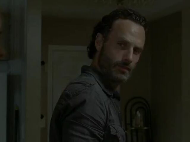 File:Rick indifferent to Carol.jpg