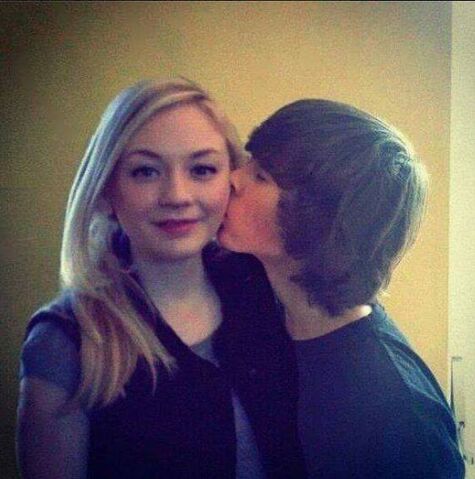 File:Emily and chandler.jpg