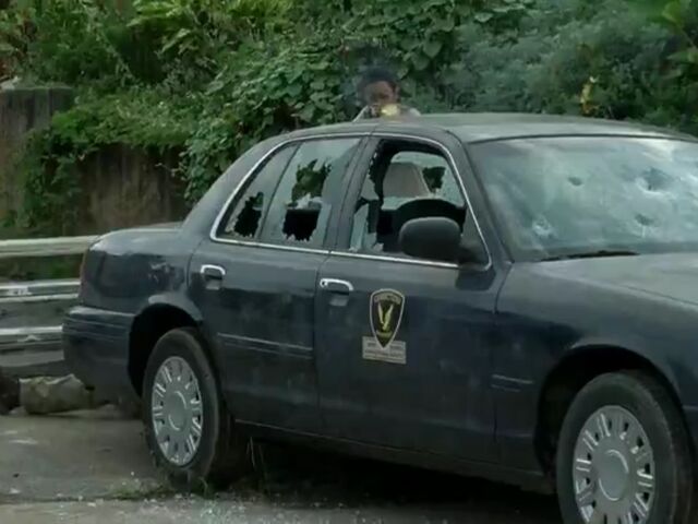 File:TFG:Sasha shoots militia.jpg