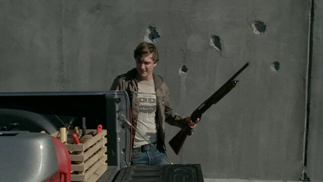 File:WDSeason4Remington870.jpg