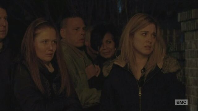 File:Conquer-alexandra-residents-listen-to-rick.jpg