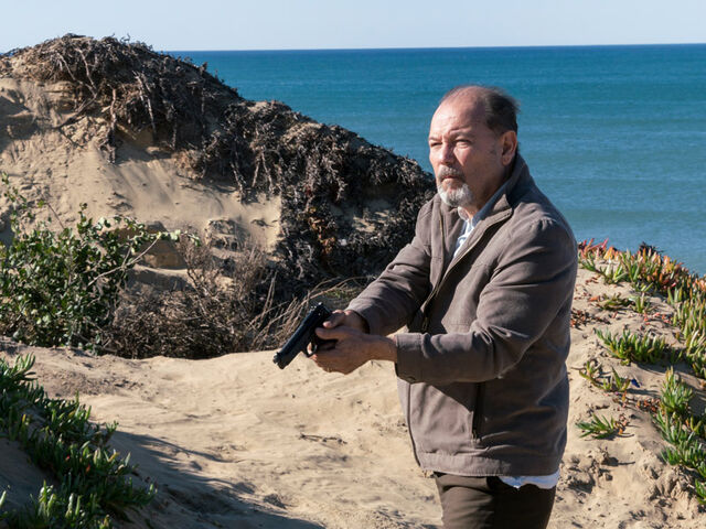 File:AMC FTWD Ouroboros.png.jpg