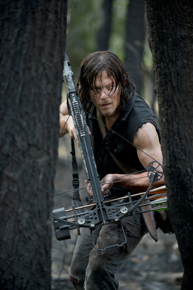 File:AMC 606 Daryl Observing.png