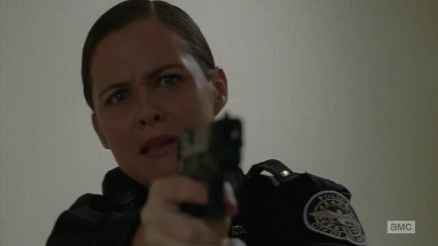 File:S5E8 Dawn 18.jpg