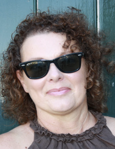 File:Julie Neil.png