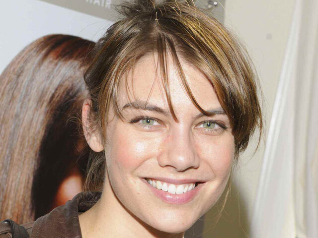 File:Lauren smile4.jpeg