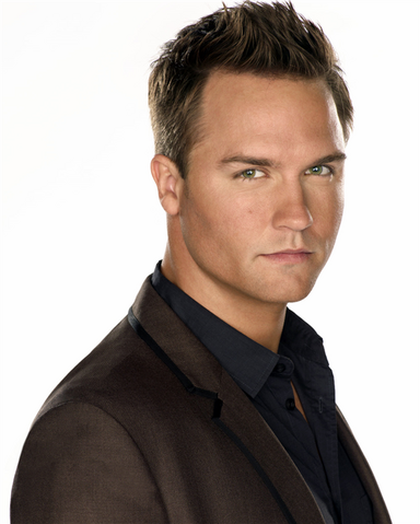 File:Scott Porter 1.png