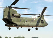 300px-Chinook.ch-47d.d-101.rnethaf.arp-1-