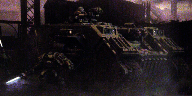 File:LandRaiderRedeemer02.png