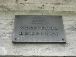 Lazienkowski-tablica.jpg