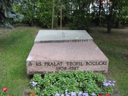 Grob ks Boguckiego