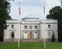 Palac w Natolinie 01.jpg