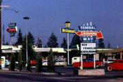 Federalwaydowntownshops195060