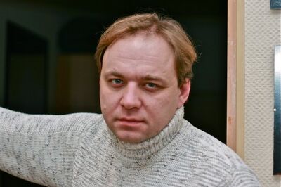 Kinopoisk.ru-Denis-Biespalyj-1120287.jpg