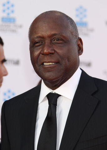 File:Richard Roundtree 2011.jpg