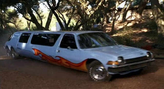 File:Mirthmobile-l.jpg