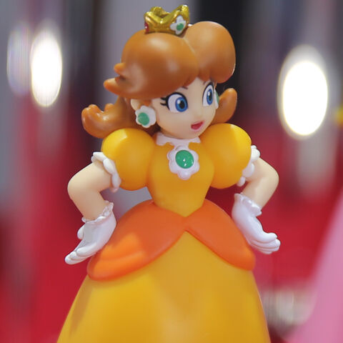 File:Daisy amiibo close up.jpg