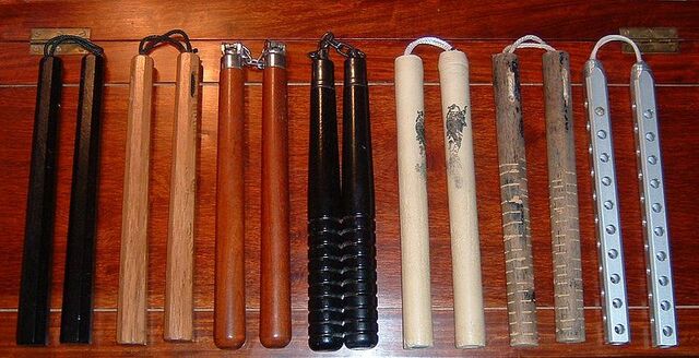 File:800px-Nunchaku.jpg