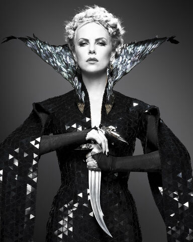 File:Ursula.jpg